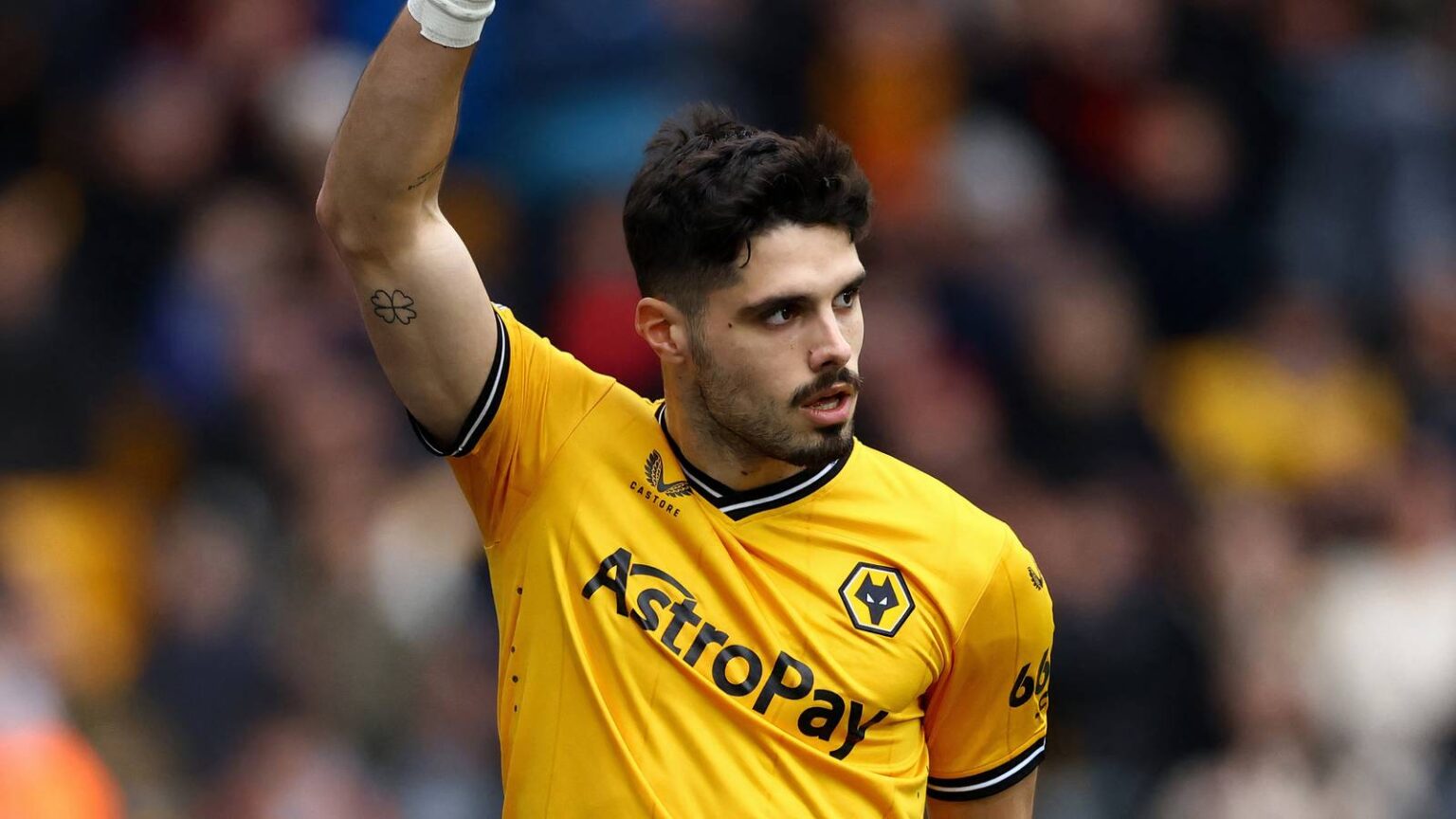 £11m Wolves flop looked like the new Neto, now he's finished under Edwards