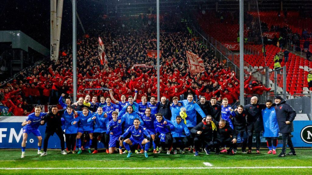 FC Twente gestraft voor ongeregeldheden bij bekerduel met Utrecht: eerste uitduel volgend seizoen zonder supporters