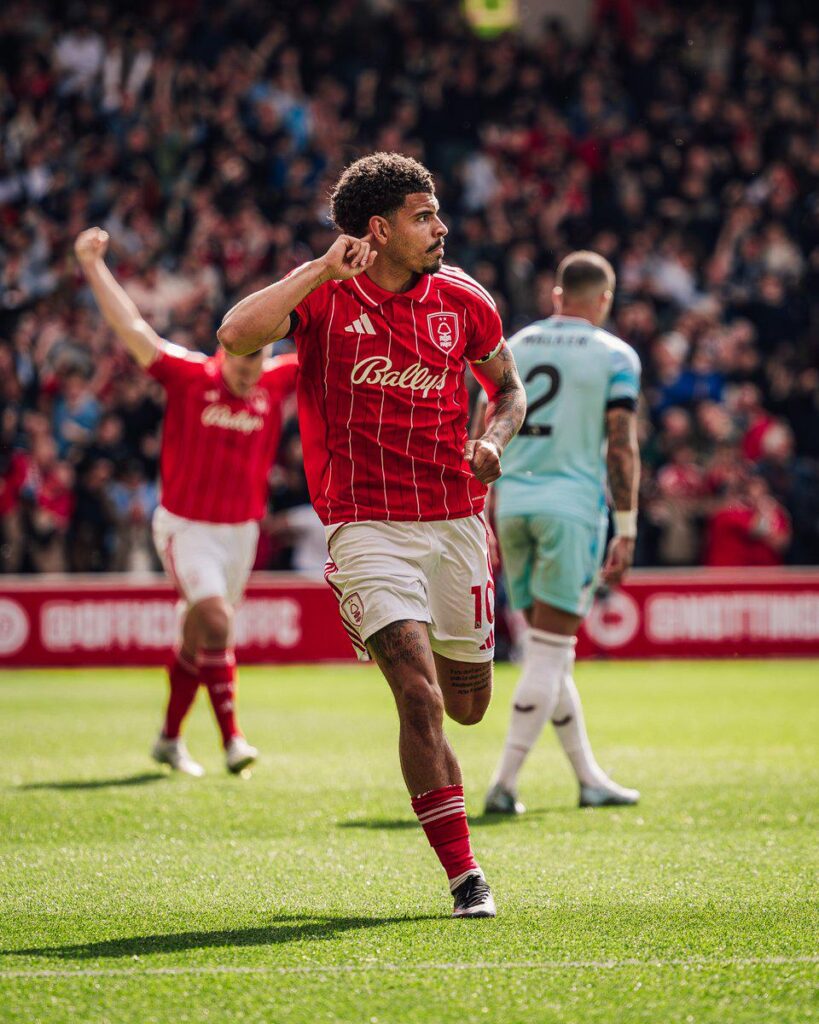 Don't mind me, just breathing out of my mouth and rightfully celebrating the best player we've had in years