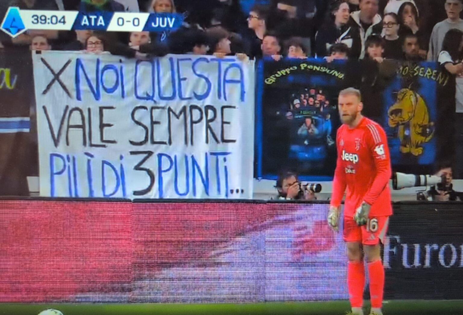 For us this is awlays worth more than just three points | Atalanta fans 🤡
