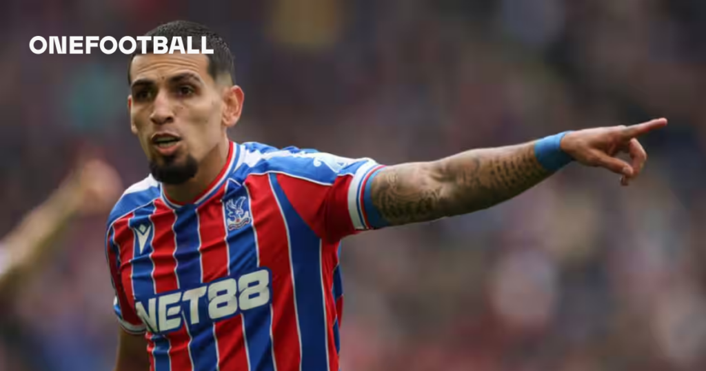 Spectacular Daniel Munoz shines as Crystal Palace fight back to seal a point vs Everton