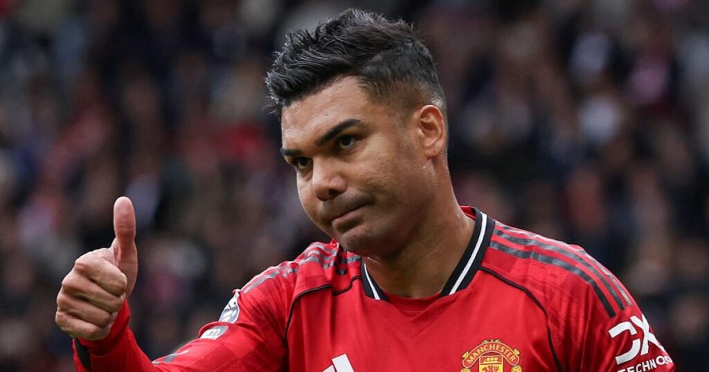 Casemiro hails fringe midfielder at Premier League rivals as 'unbelievable player'