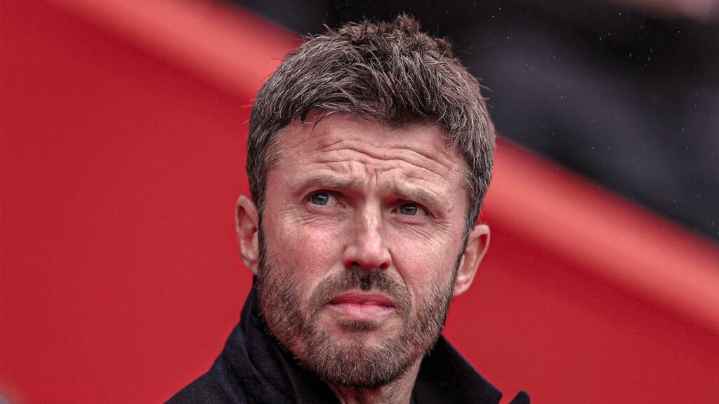 Man Utd insider drops bombshell claiming popular player is in 'state of flux' at club