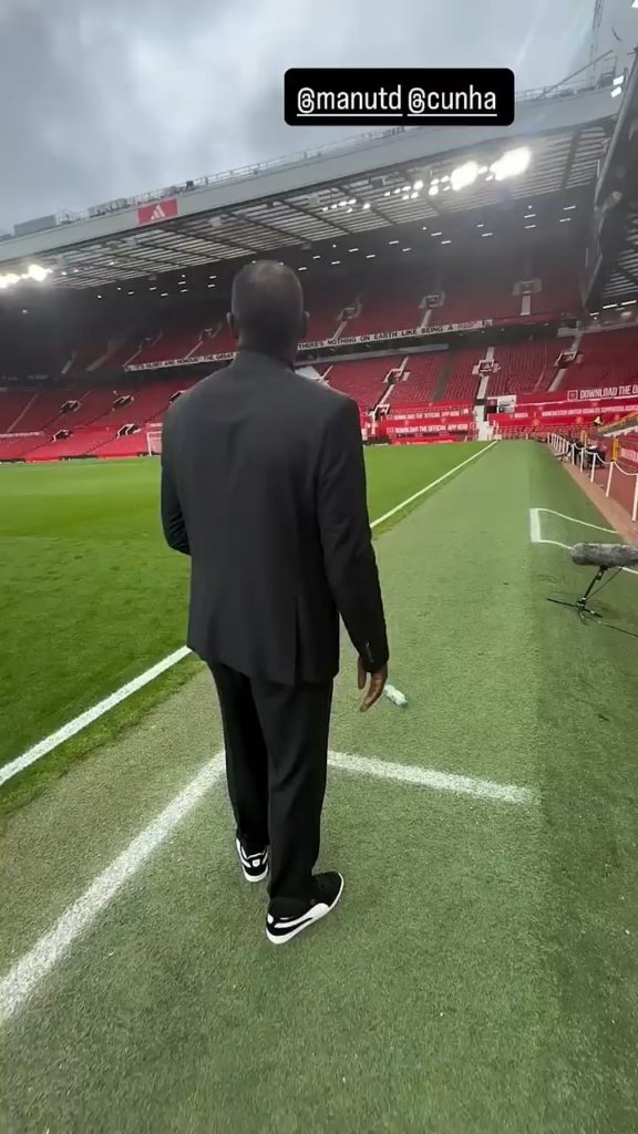 Usain Bolt an Eight-time Olympic gold medalist and the world record holder in the 100 metres, 200 metres, and 4 × 100 metres relay recreates Matheus Cunha’s surfing celebration at Old Trafford.