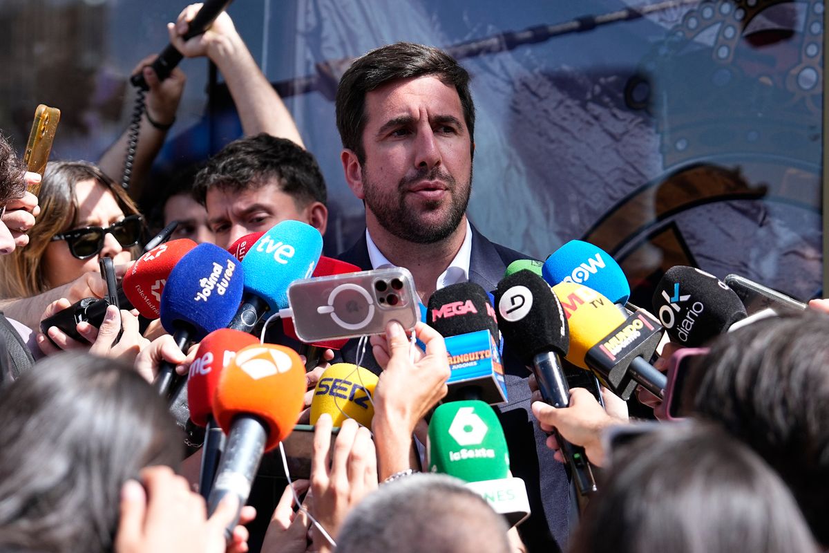 MADRID, SPAIN - MAY 25: Enrique Riquelme attends the Media during the opening of his new campaign headquarters for his candidacy for the presidency of Real Madrid next to Bernabeu stadium on May 25, 2026, in Madrid, Spain. (Photo By Oscar J. Barroso/Europa Press via Getty Images)