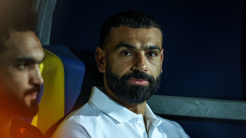 Mo Salah snubbed 'selfish' transfer as Liverpool grant his wish amid U-turn rumours