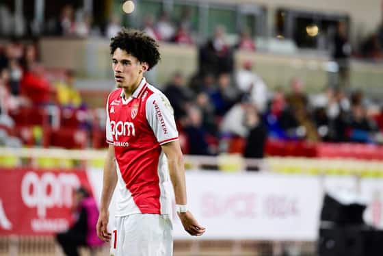 Article image:Report: Liverpool Face Arsenal Battle After PSG Stars Decision