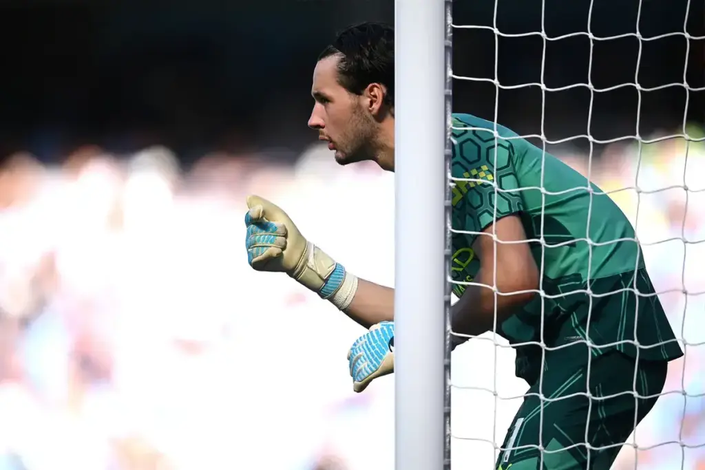 Man City transfer news: Elliot Anderson, Givairo Read, James Trafford – Read Man City Samuel Johnson