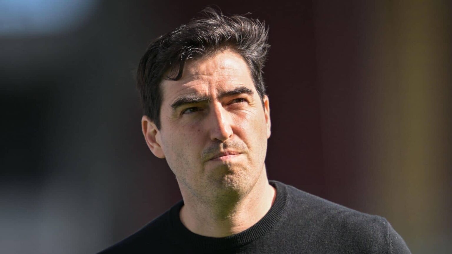 Liverpool: Reds ‘make contact’ for shock Arsenal transfer as Gunners to sanction deal on one condition Liverpool: Reds 'make contact' for shock Arsenal transfer as Gunners to sanction deal on one condition