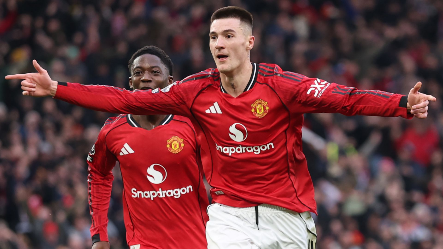 Benjamin Sesko to Barcelona?! La Liga champions line up shock transfer swoop for Man Utd striker as Julian Alvarez alternative