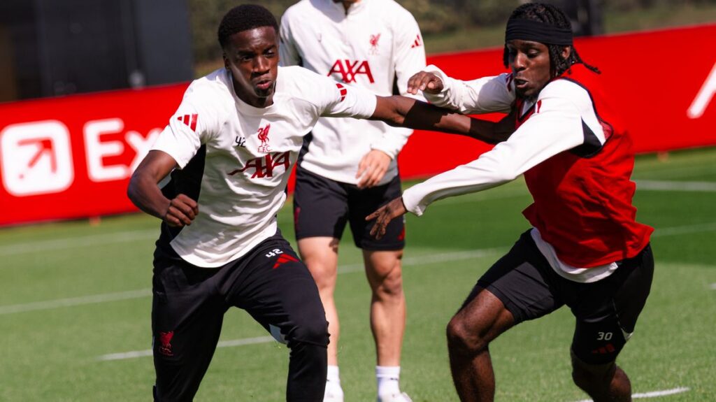 Andoni Iraola has four players in extra Liverpool pre-season training after ‘new signing’ claim Andoni Iraola has four players in extra Liverpool pre-season training after 'new signing' claim