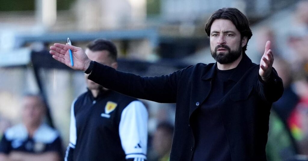 Former Wycombe Wanderers man named Leicester City manager