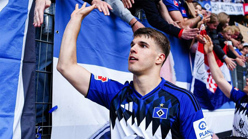 Brighton have seen two bids rejected by Spurs for centre back Luka Vuskovic