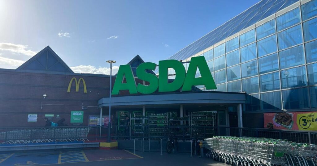 Dorset Police ‘apologise’ over Asda Bournemouth incident Dorset Police 'apologise' over Asda Bournemouth incident