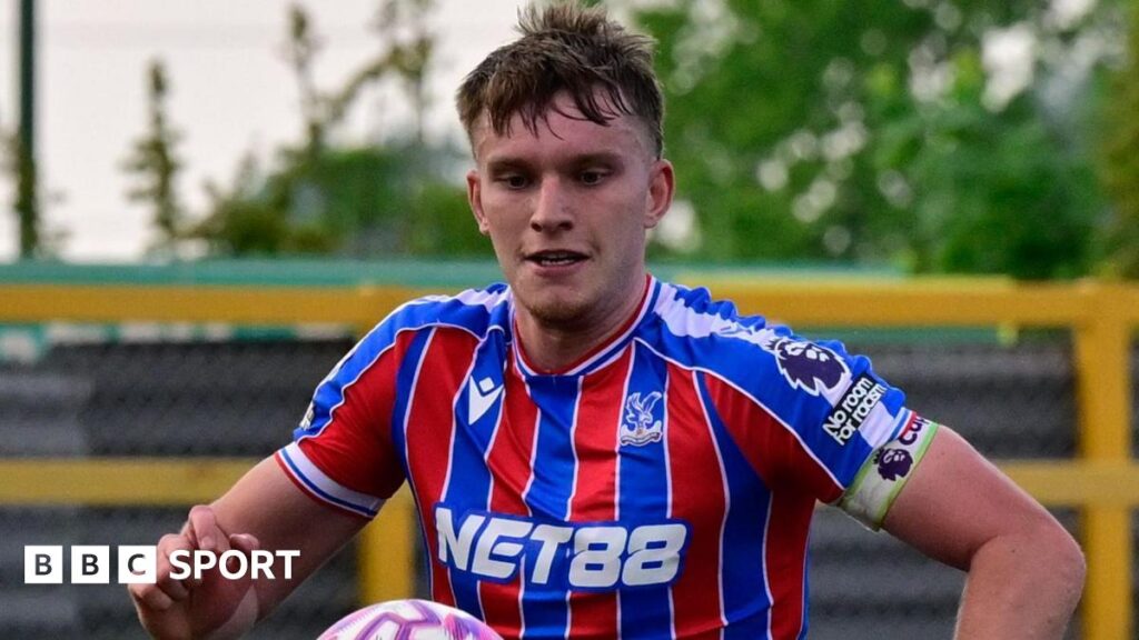Craig Farquhar: Barnet sign Northern Ireland Under-21 defender