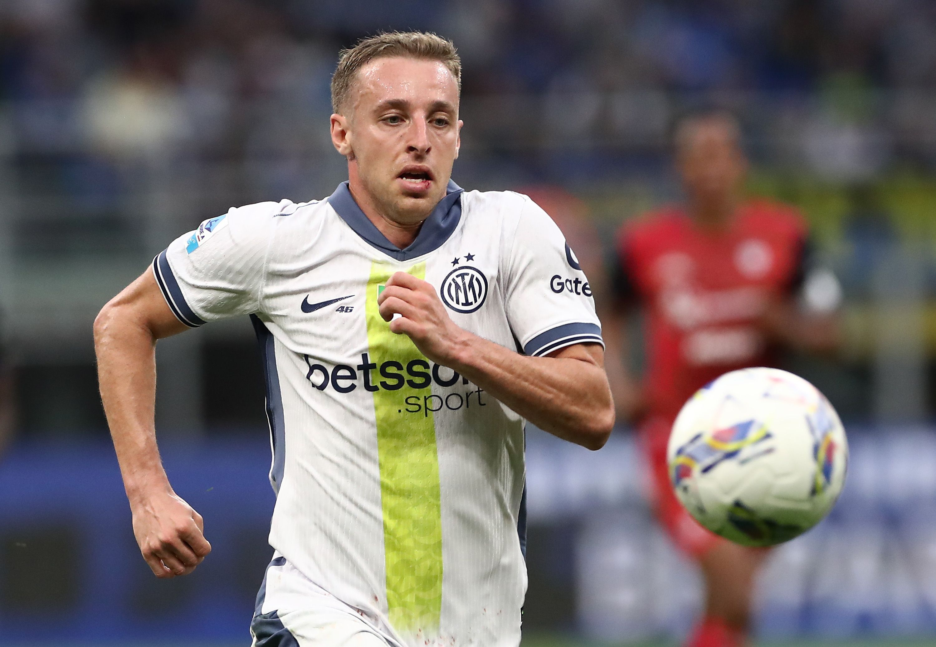 Davide Frattesi has been tipped to leave Inter for multiple windows in a row, but the arrival of Christian Chivu could change things.