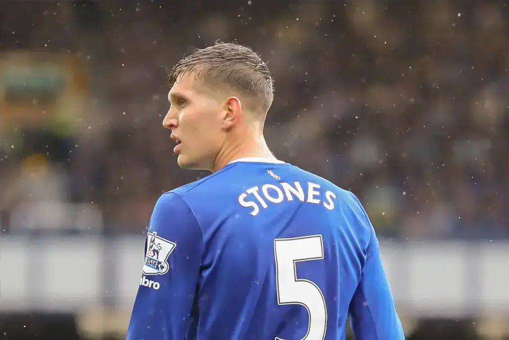 Everton in advanced John Stones talks as return edges closer | Read Everton F.C. Gary Gowers
