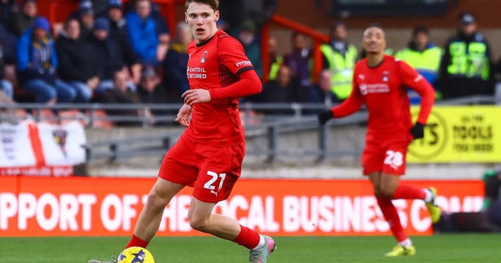 Reading FC interested in Manchester United midfielder Reading FC interested in Manchester United midfielder