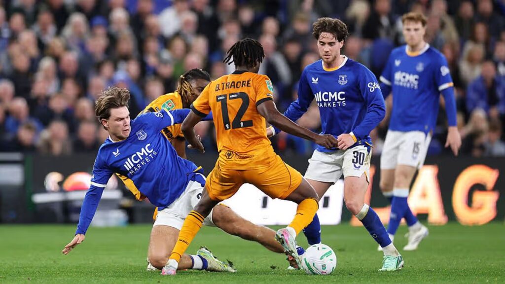 ‘Very quiet’ Tyler Dibling now ‘looks like he belongs’ at Everton after big change 'Very quiet' Tyler Dibling now 'looks like he belongs' at Everton after big change