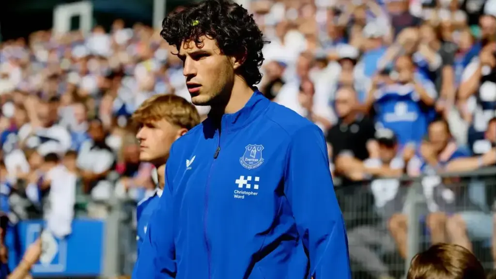 Merlin Rohl on Everton Right-Back Role Merlin Rohl on Everton Right-Back Role