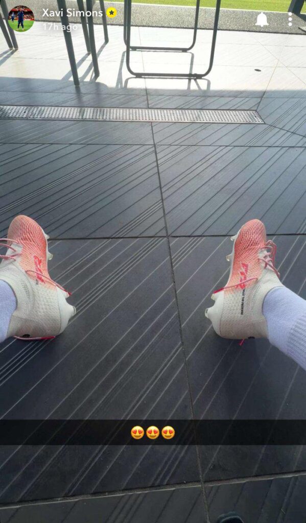 Xavi Simons posts photo of him in his boots